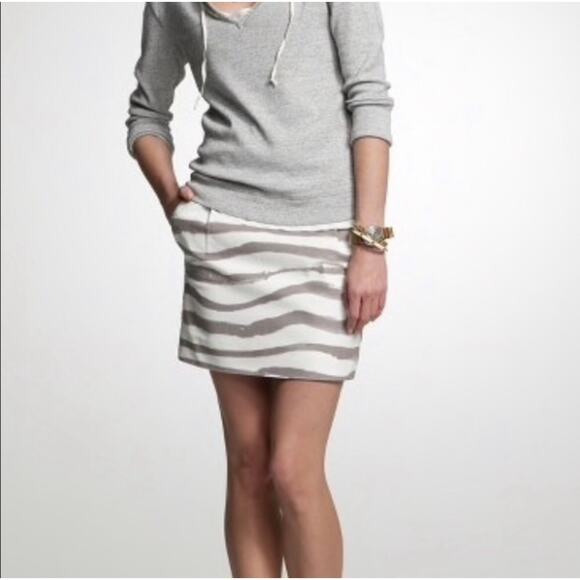 J. Crew Cream and Taupe Zebra Animal Print Paint Brush Stripe Skirt Size 2 - Picture 1 of 9